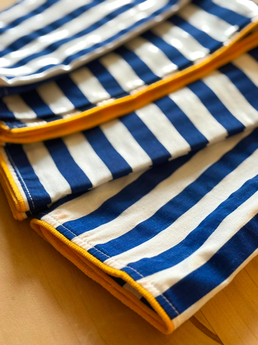 Servilletas rayas azul