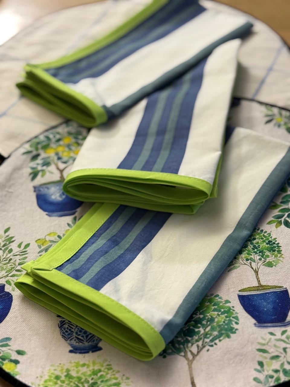 Servilletas líneas azules (4 pack)